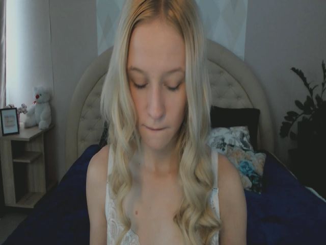 Live sex webcam photo for Tery_Hether #264857867