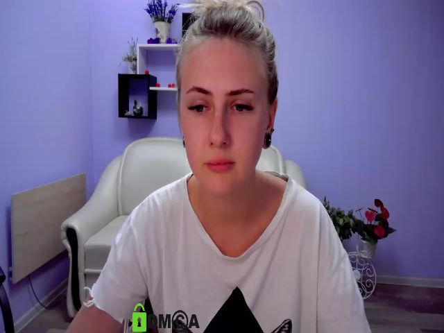 Live sex webcam photo for PrincesSnake #263028992