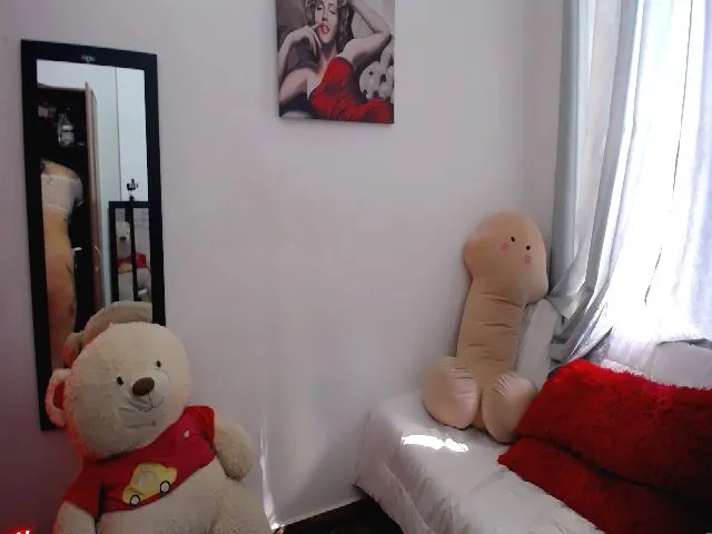 Live sex webcam photo for Dulce_doll #262073122