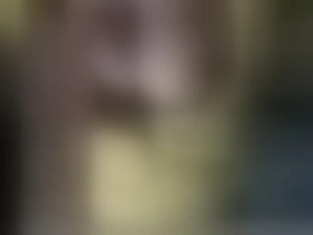 Live sex webcam photo for EllaSwan #241253099