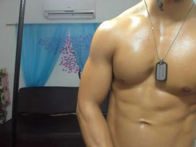 Live sex webcam photo for GoldGroupXXX #242142374
