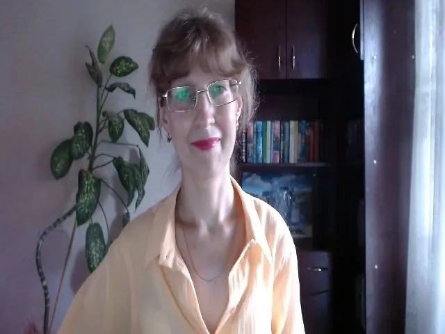 Live sex webcam photo for Superledystar #261413394
