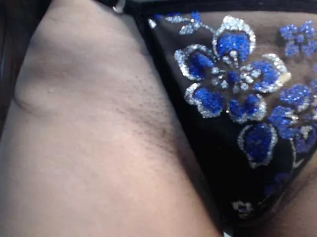 Live sex webcam photo for cristalb1 #241087368