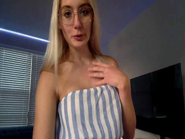 Live sex webcam photo for Sammy_gray #253272239