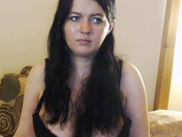 Live sex webcam photo for LoveHotEmma #252680325