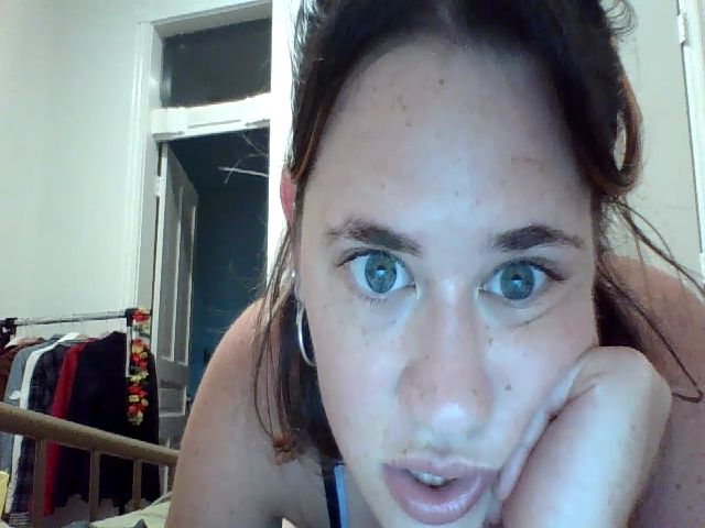 Live sex webcam photo for Lilyfoxxy #255489581