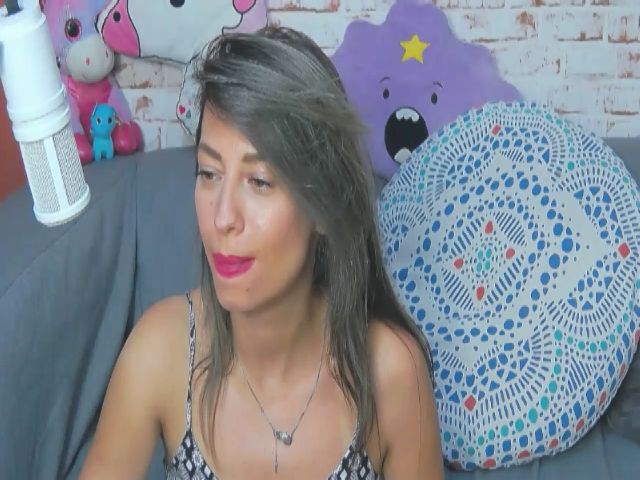 Live sex webcam photo for PoxyVibe #256030041