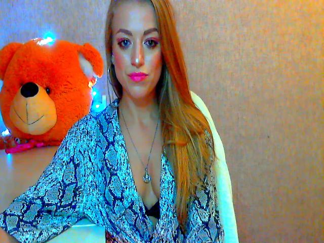 Live sex webcam photo for Hollyda #264004967