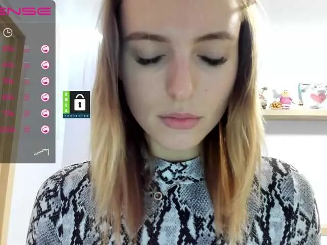 Live sex webcam photo for MissFentasy1 #241139605