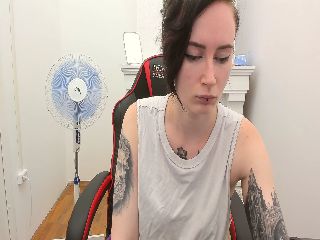 Live sex webcam photo for HelenCarter #252100839