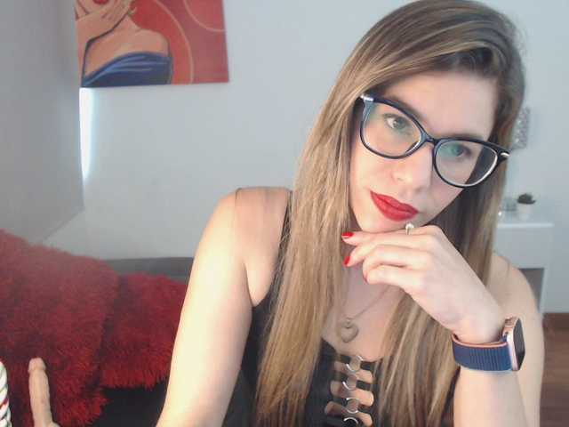 Live sex webcam photo for MsSofia #241365250