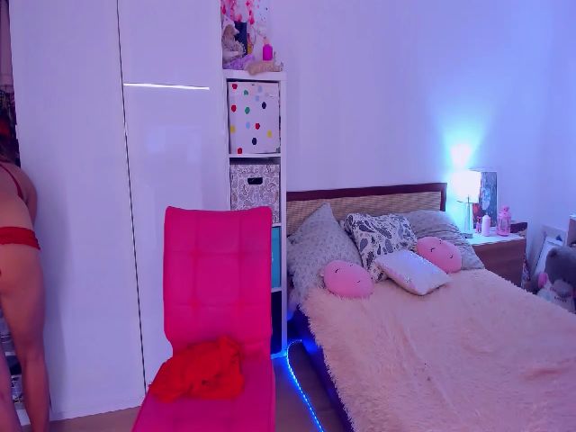 Live sex webcam photo for EmmaAbramson #252856308