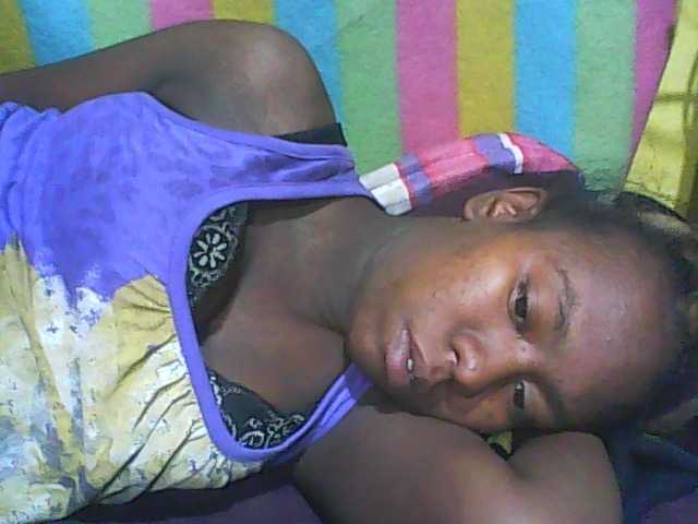 Live sex webcam photo for mastirbi #247863919