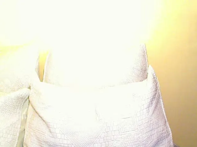 Live sex webcam photo for Hotmelons44 #254813423