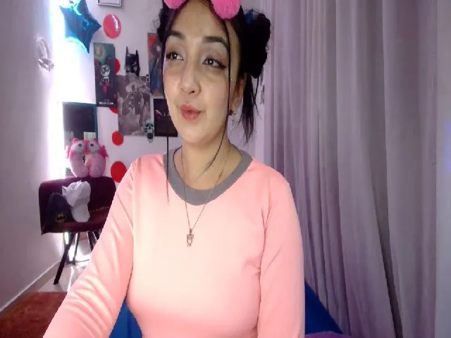 Live sex webcam photo for Sexy_lolas #262516201