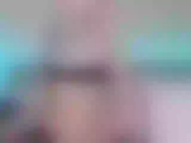 Live sex webcam photo for HannaMo #250420279
