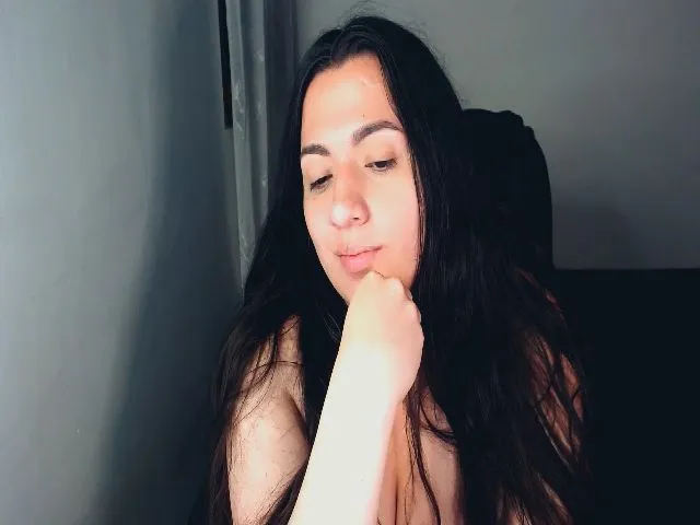 Live sex webcam photo for Hela_one #263434338