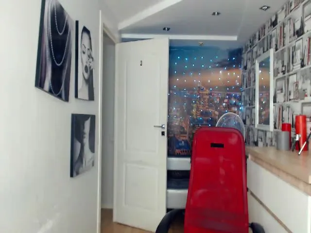 Live sex webcam photo for Lovely_della #252958638