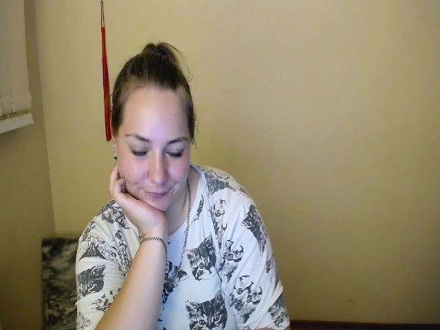 Live sex webcam photo for StellaJ_ #253227311