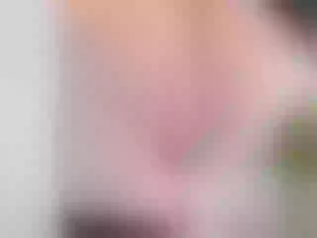Live sex webcam photo for Sarahjadore #261077158