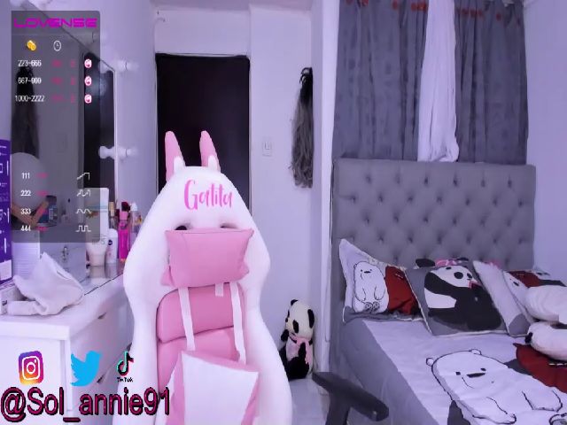 Live sex webcam photo for Anggi_ #259551612