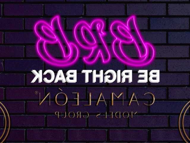 Live sex webcam photo for sporty-dark #241270769