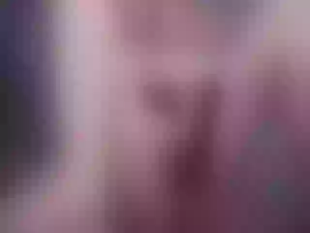 Live sex webcam photo for KerryBlair #263537134
