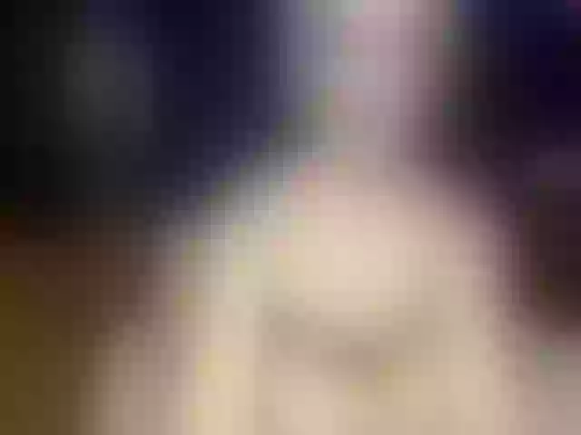 Live sex webcam photo for EllenRiplley #255077530