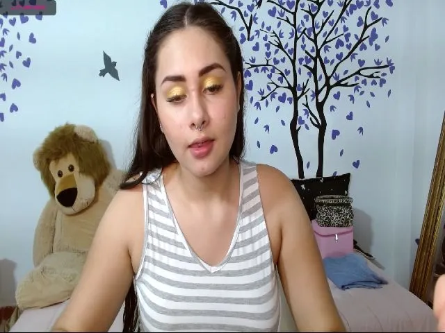 Live sex webcam photo for Cristal_zz #257110873