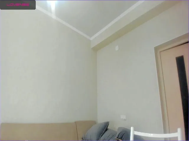 Live sex webcam photo for Keiko_Hot #287877793