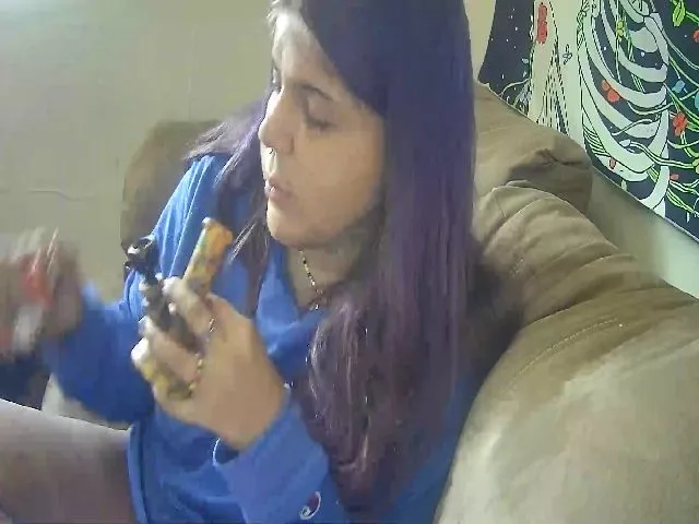 Live sex webcam photo for Lilmisspurp #256018120