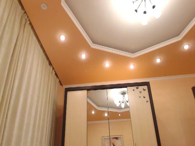 Live sex webcam photo for MsLily #287848824