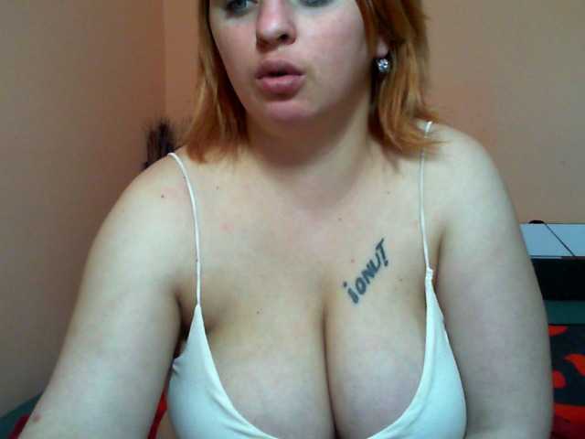 Live sex webcam photo for Arriana98 #241317644