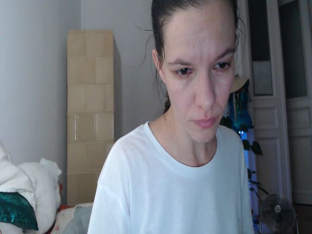 Live sex webcam photo for PetitePinkie #258913114