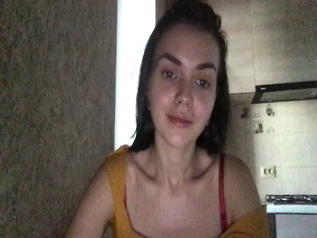 Live sex webcam photo for AdriaPretty #254405289