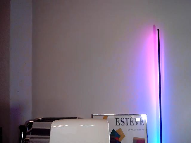 Live sex webcam photo for Strawberrrri1 #252700852