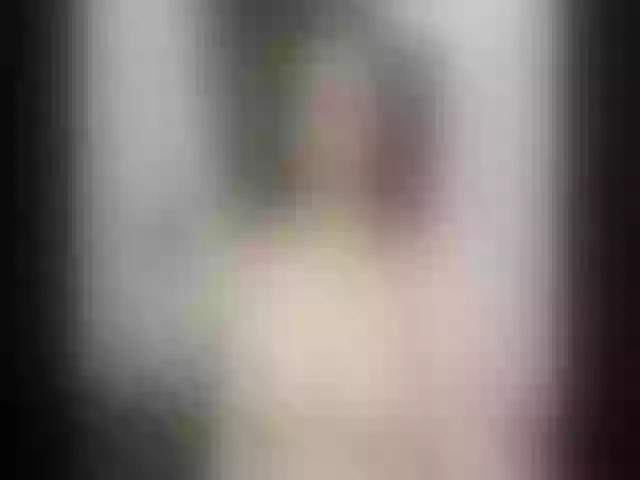 Live sex webcam photo for LitTle_DeVI #259991386