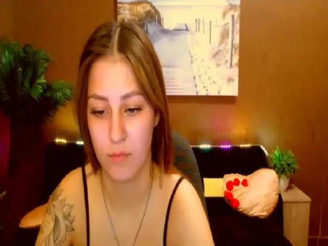 Live sex webcam photo for MsDream_ #263795818