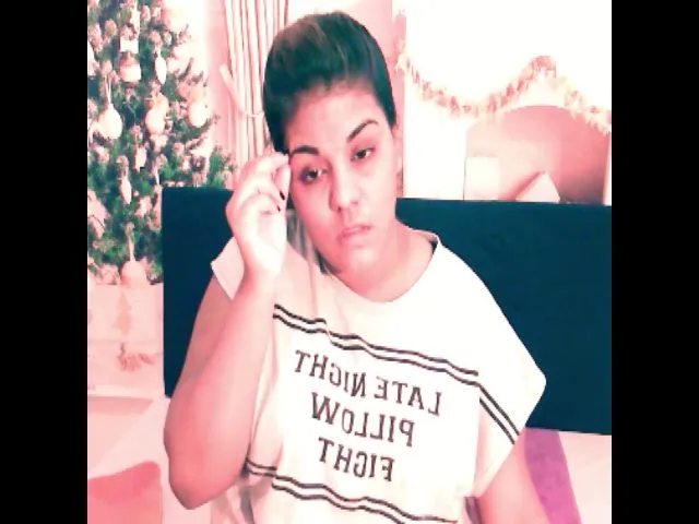 Live sex webcam photo for Sexyindianzn #265233312
