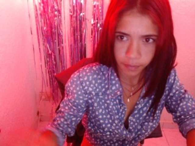 Live sex webcam photo for sweetpretty #248858105