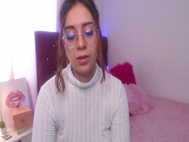 Live sex webcam photo for SamPuckett #252290688