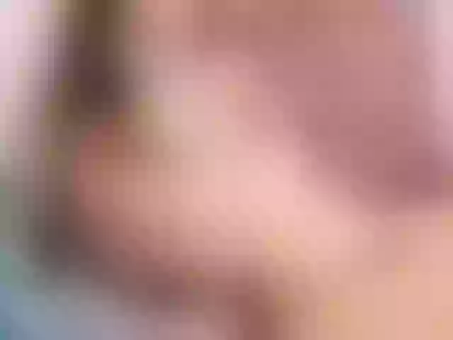 Live sex webcam photo for GreenBlondie #252309368