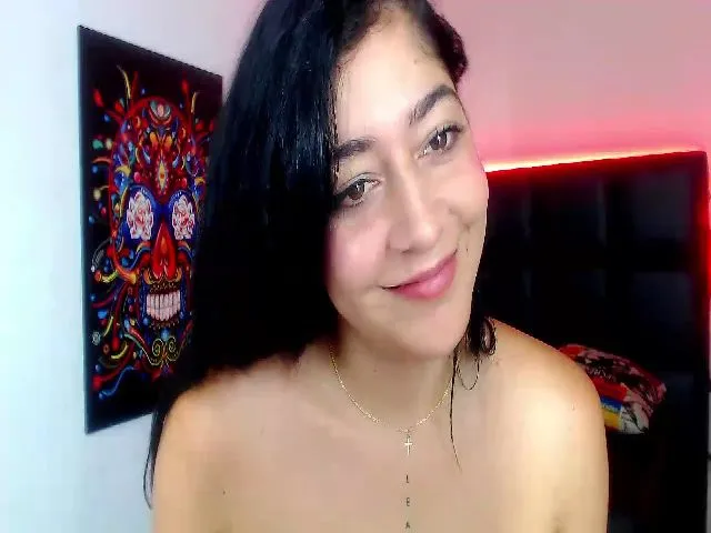 Live sex webcam photo for Eva_Zertalf #252524932