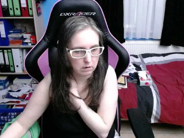 Live sex webcam photo for NickyCanyon #246320129