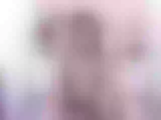 Live sex webcam photo for CiaraEbonyxxx #257488653