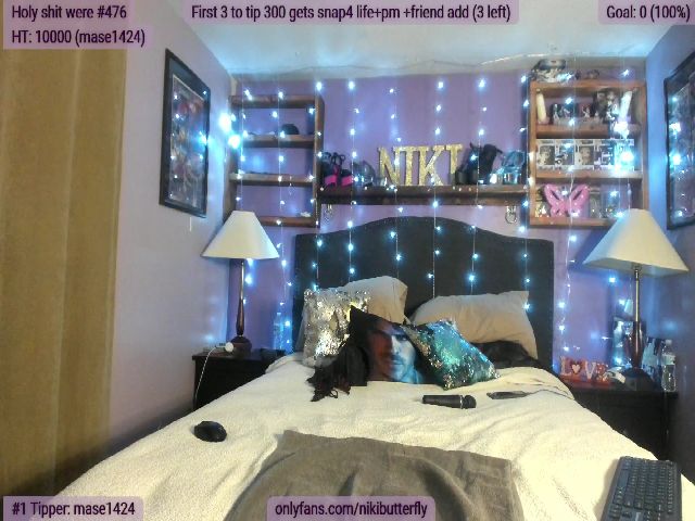 Live sex webcam photo for Nikibutterfly #254881100