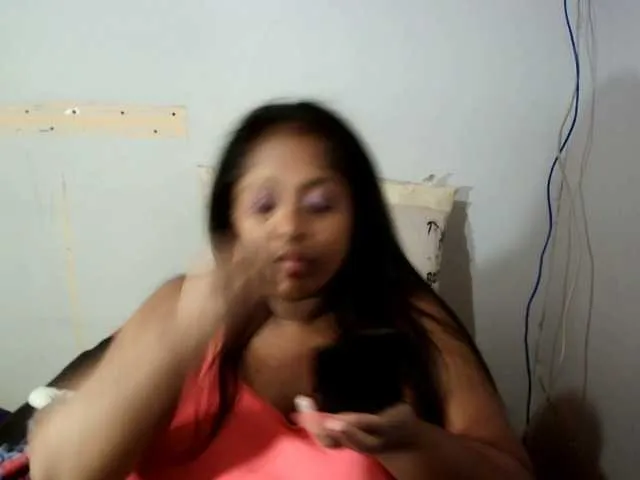 Live sex webcam photo for Indiantasha #287986072