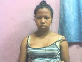 Live sex webcam photo for Metissia #240817154