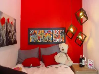 Live sex webcam photo for Evelyn_Monroe #251735983