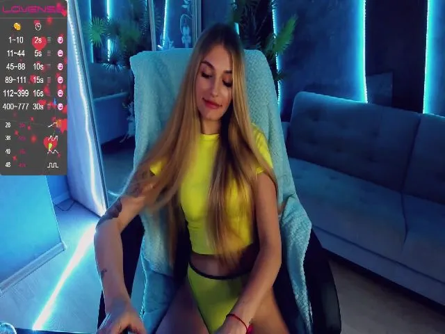 Live sex webcam photo for Adelina___ #252910008